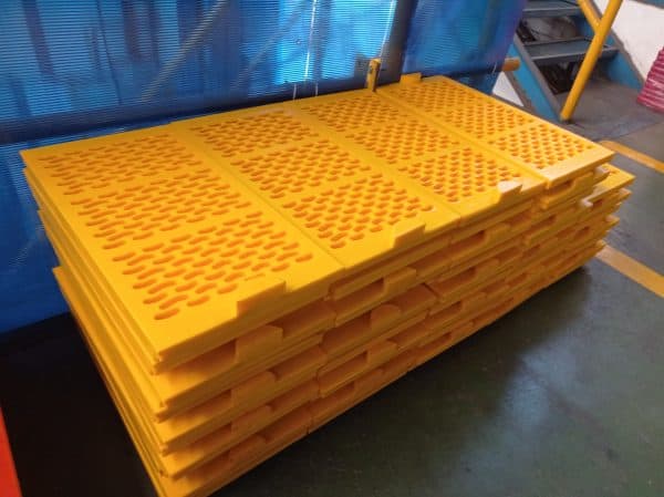Polyurethane Screen Panel - Image 5